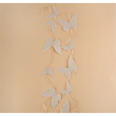 Guirnalda de mariposas de algodón.