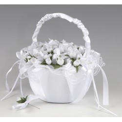 Cistella decorada amb 36 agulles amb flor blanca
